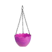 Flower pot with hanging chain